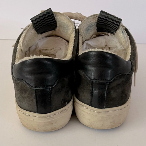 L’idea by Lori Distressed Star Leather Sneakers Size 39 (8). - Picture 5 of 10